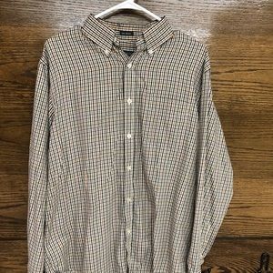 Can Heusen Men’s Medium Long Sleeve Button Up Shirt
